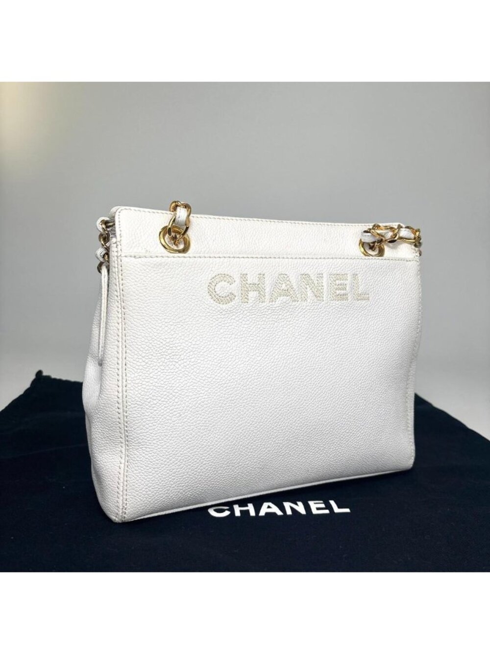 Chanel Logo Caviar Leather Chain Shoulder Bag Gold - Picture 3 of 13